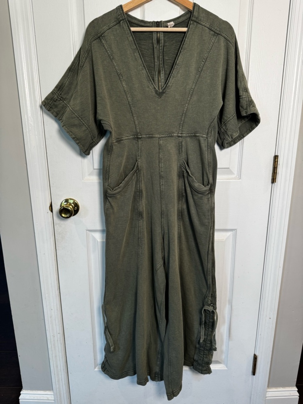 Anthro Daily Practice Horizon Jumpsuit Size Small Moss Green Wide Leg Cotton